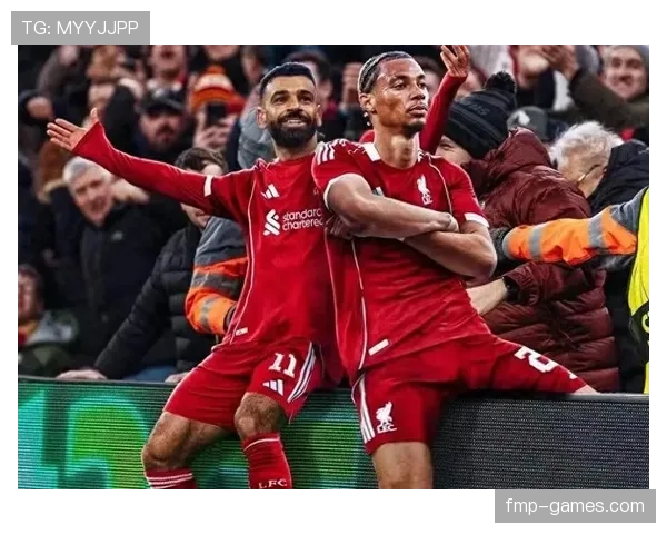 亨德森助攻创佳绩,强势助推球队进攻表现亮眼 亨德森助攻创佳绩,强势助推球队进攻表现亮眼