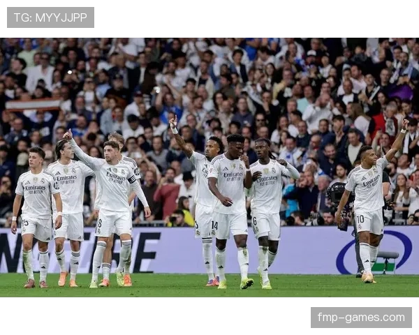 皇马阵容深度解析:核心球星状态回升,新赛季争冠实力再升级 皇马阵容深度解析:核心球星状态回升,新赛季争冠实力再升级