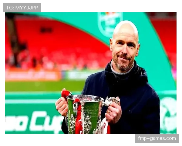 德甲再迎教练变动,新帅上任助球队状态回暖引关注 德甲再迎教练变动,新帅上任助球队状态回暖引关注