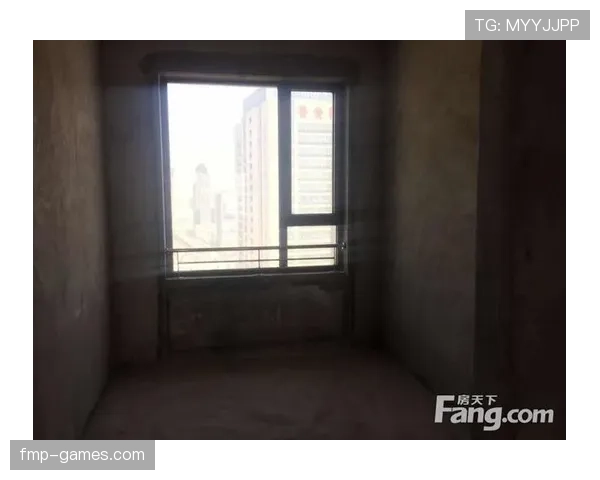 仲满今天又换了副豪宅钥匙，普通人连门都摸不到啊？